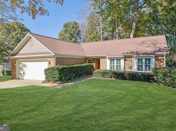 1740 Latour Dr NE, Marietta, GA 30066