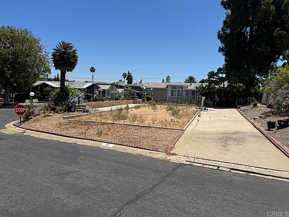 2nd image of 525 W El Norte Pkwy