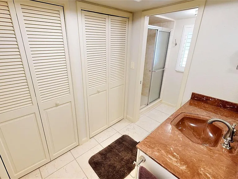 4C Colony Point Dr #4C — Photo 16