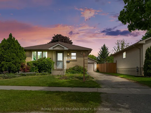 92 Ardsley Rd, London, ON N6G 3W4