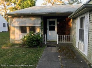 21 Stonybrook Rd #60, Manchester Township, NJ 08759