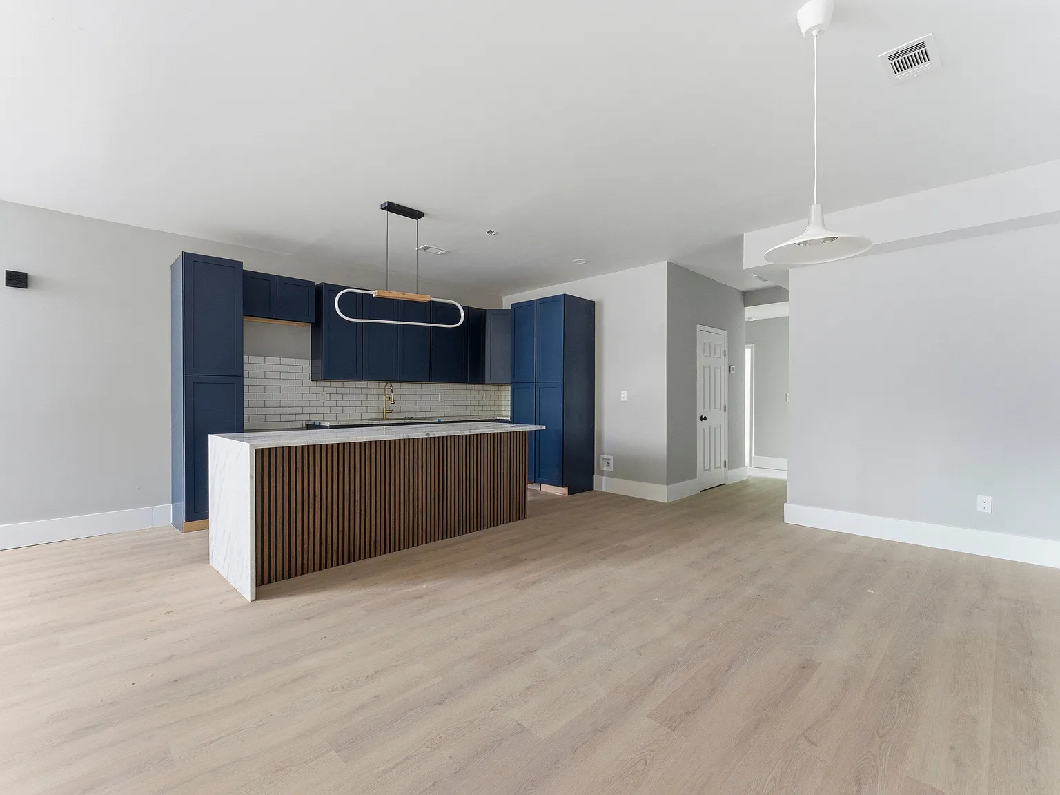 1409 Northwest Drive Northwest - 3 — Photo 1