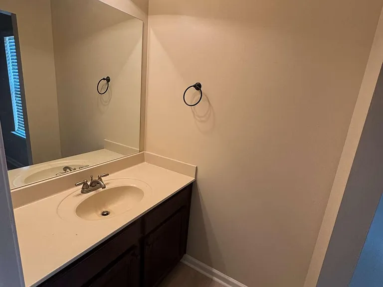 852 Nevis Way — Photo 13