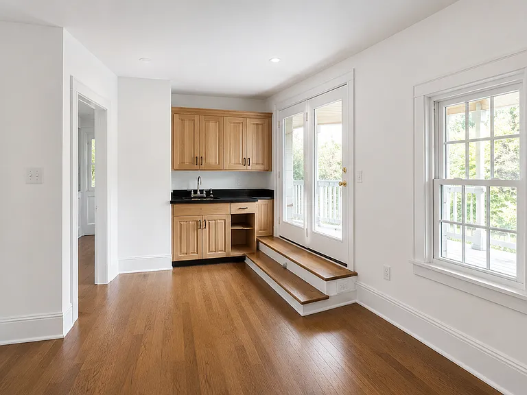 93 Springs Rd — Photo 4