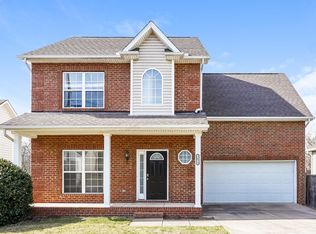 7871 Rainey Dr, Antioch, TN 37013