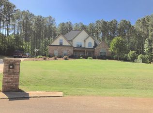75 Mattie Ct, Mansfield, GA 30055