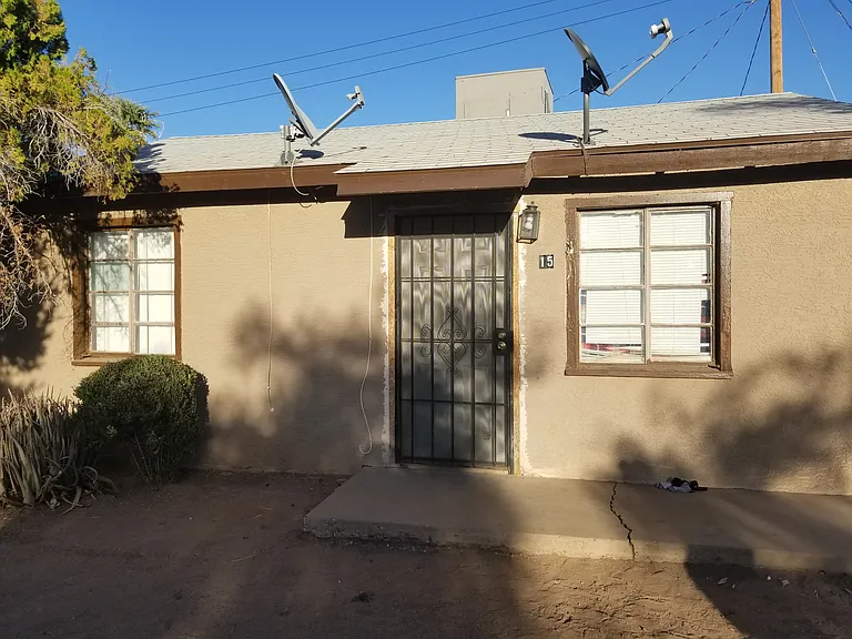 1931 E Monte Vista Rd #15 — Photo 2