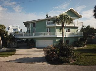 7214 Holmes Blvd, Holmes Beach, FL 34217