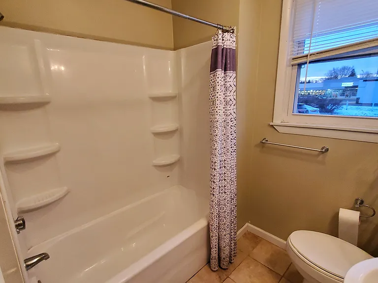 18 Gardner St #1 — Photo 12