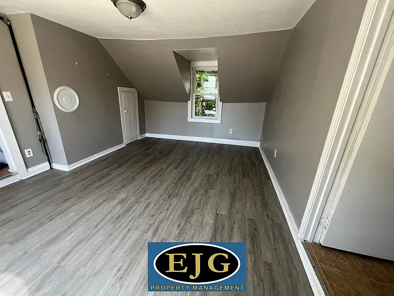 1 Salvail Ct #2 — Photo 9