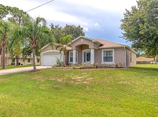 927 Peach Ave NE, Palm Bay, FL 32907
