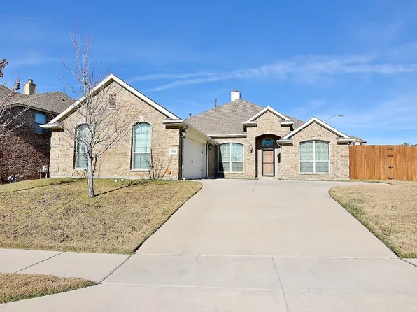 5700 Coleto Creek Cir, Fort Worth, TX 76179
