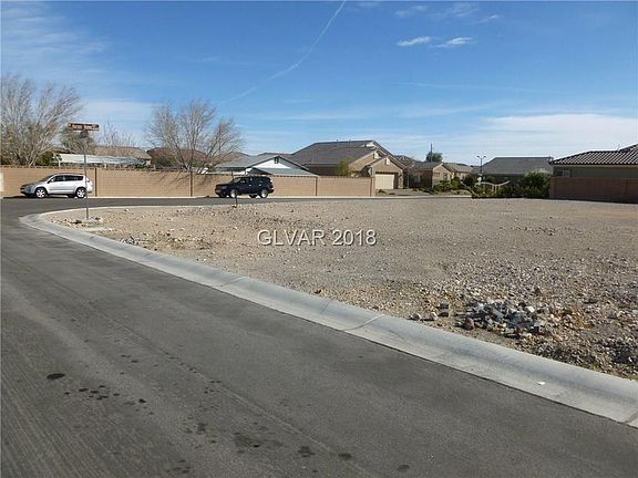 3rd image of 7419 Lawrence Powers Ct