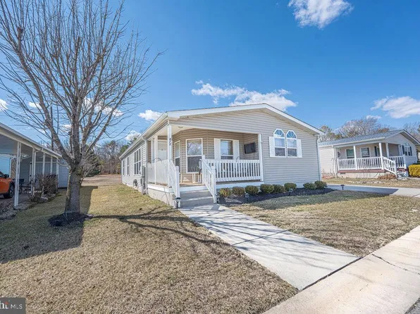 472 Edgemont Dr, Williamstown, NJ 08094