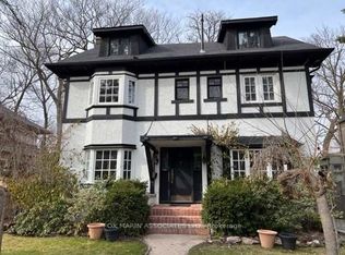 54 Heathdale Rd, Toronto, ON M6C 1M8