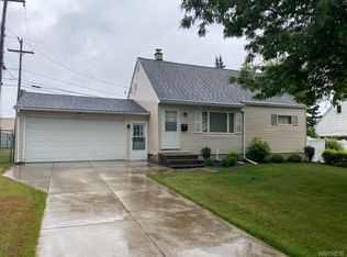 43 Regal St, Depew, NY 14043