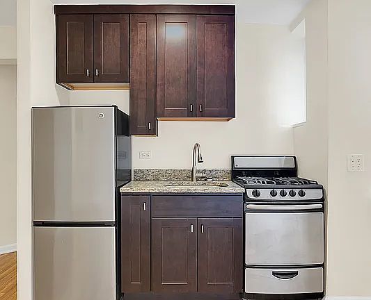 3rd image of 5532 Netherland Ave APT 4D