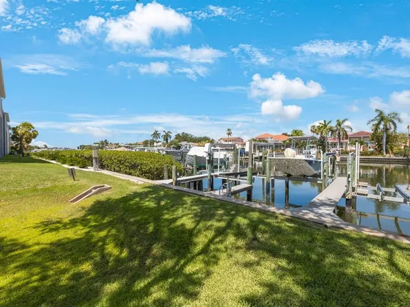 1125 Pinellas Bayway S, Saint Petersburg, FL