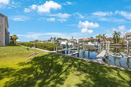 1125 Pinellas Bayway S Photo 1