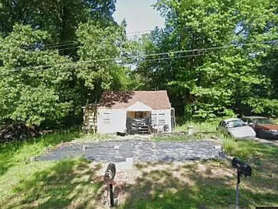 1st image of 5061 Hill Dr
