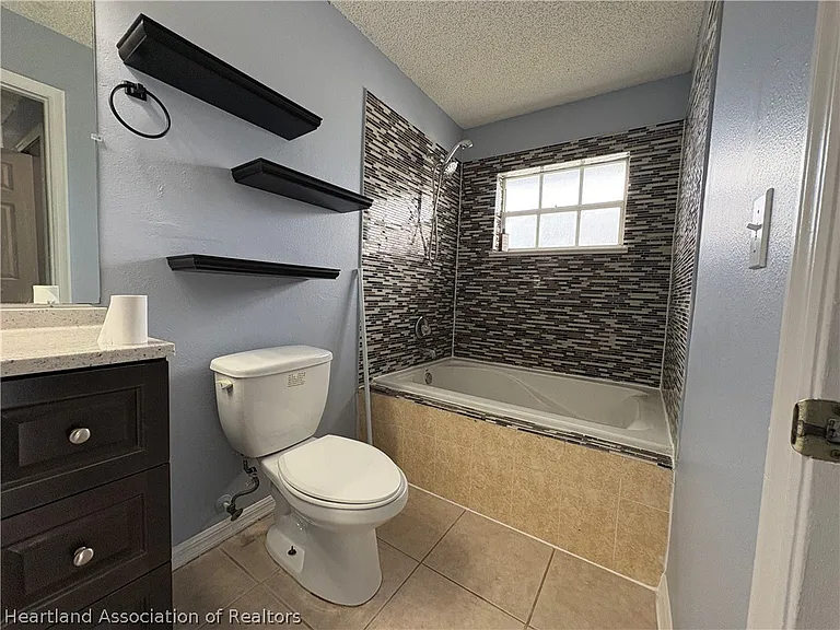 3928 Mendoza Ave — Photo 11