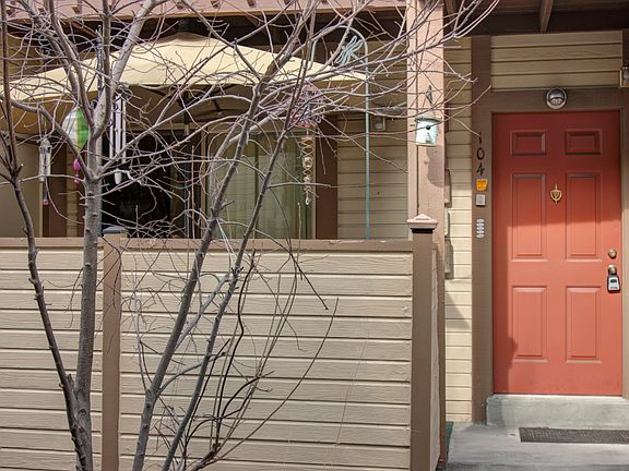 2nd image of 1101 S Garrison St APT 104