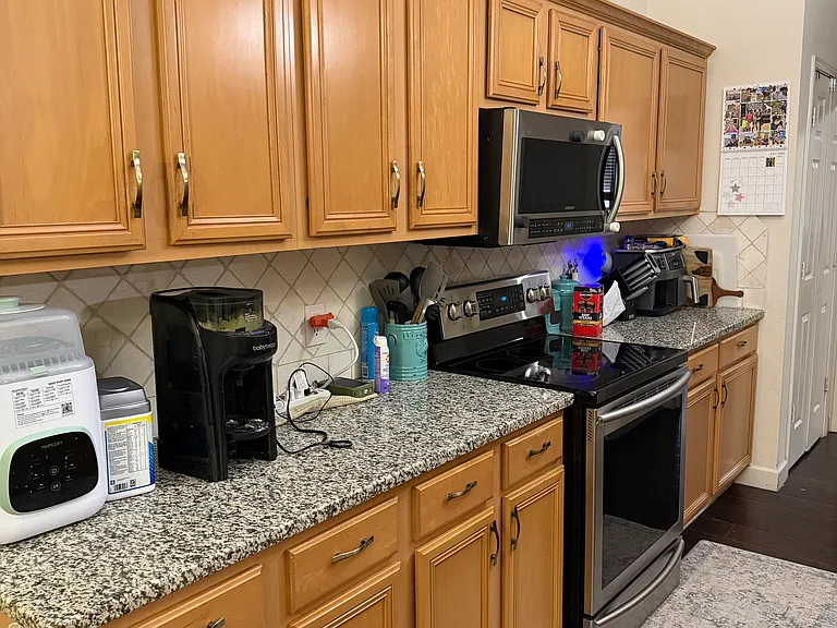 1137 Robin Cir — Photo 5