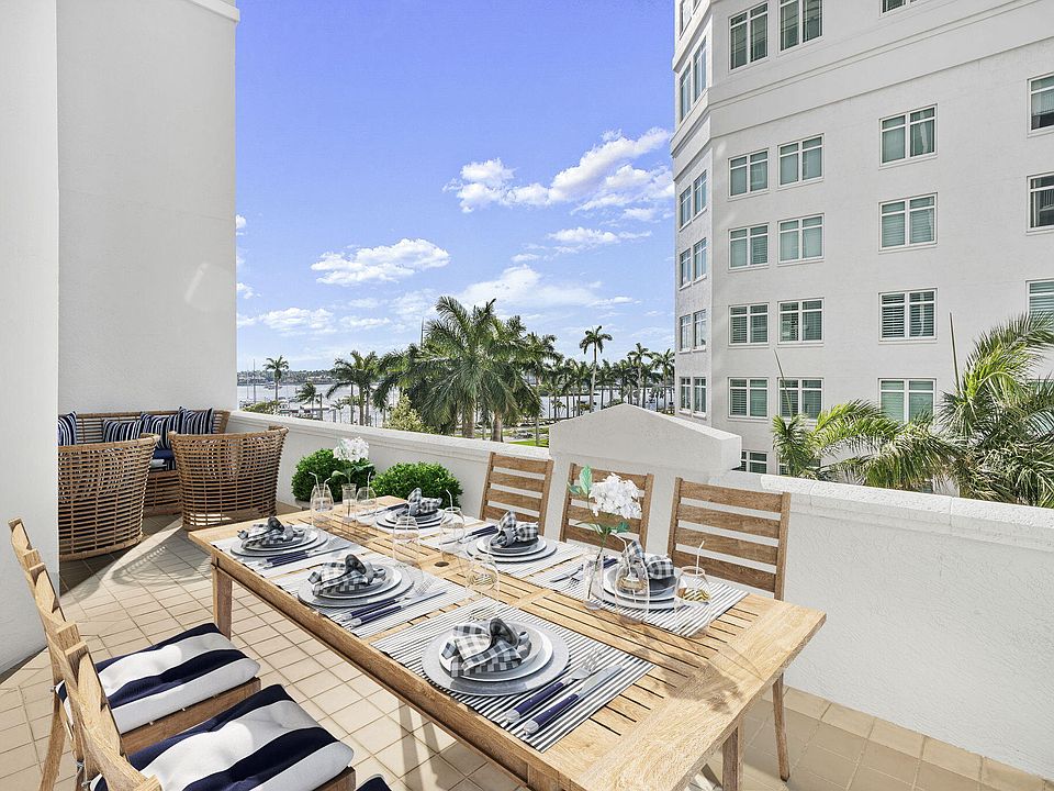 1st image of 255 Evernia Street #306