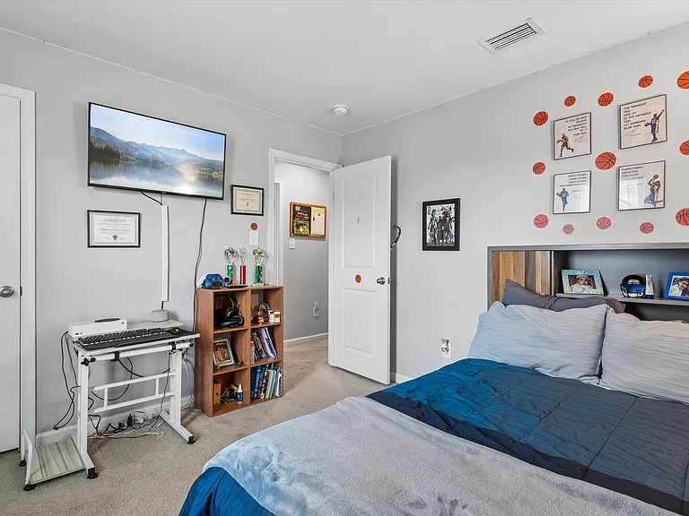 1111 Marquis Pkwy — Photo 38