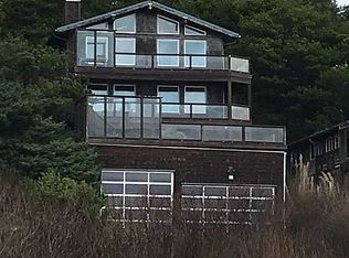662 Ocean Rd, Manzanita, OR 97130