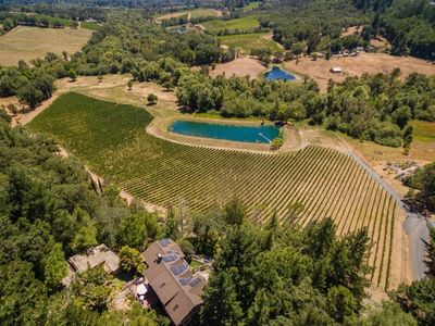 6941 Ellen Ln, Forestville, CA, 95436