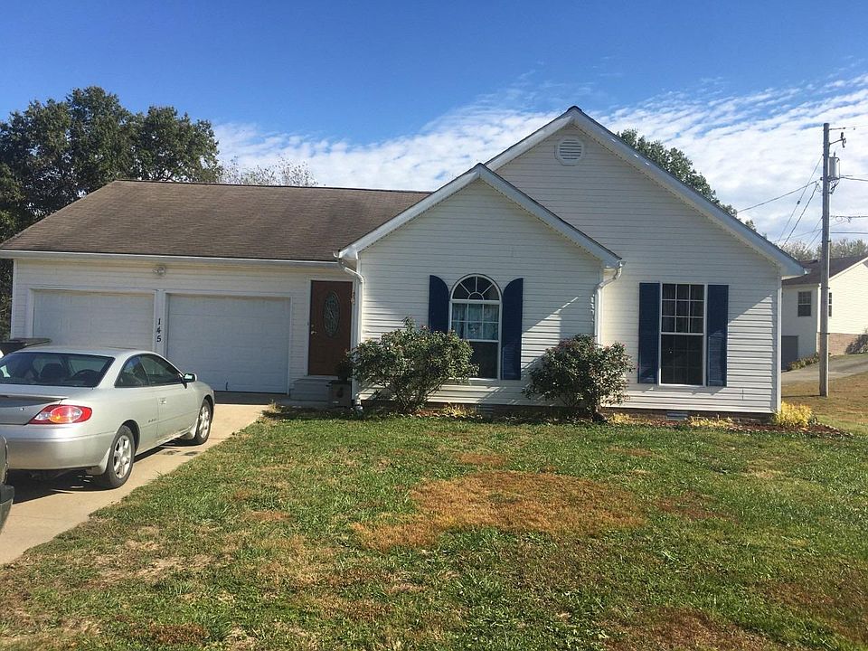 1st image of 145 White Oak Pl