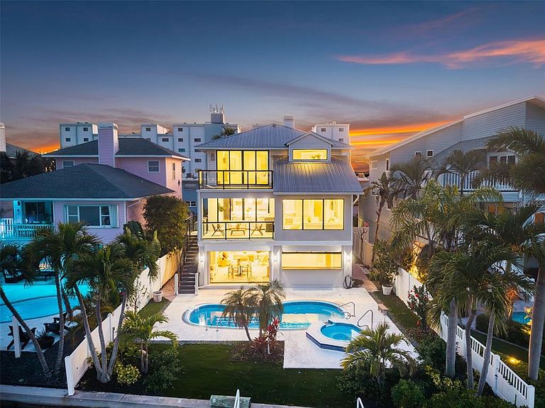 8505 Blind Pass Dr, Treasure Island, FL 33706 | MLS #TB8488155