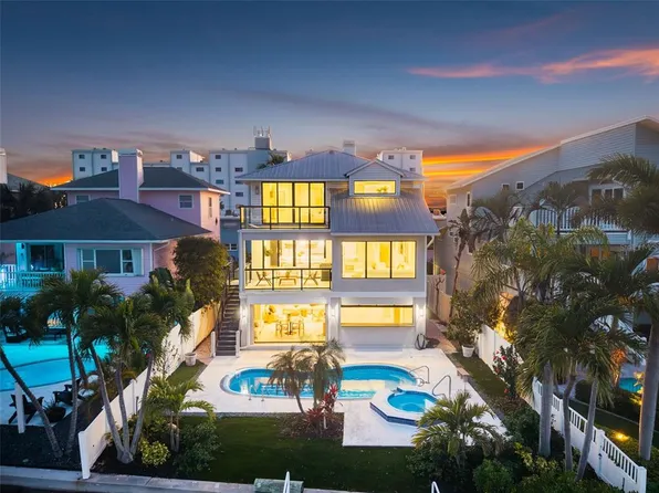 8505 Blind Pass Dr, Treasure Island, FL 33706