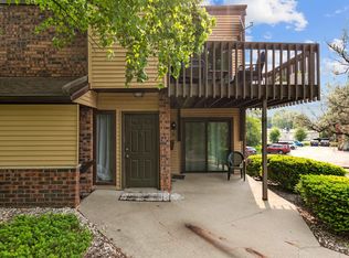206 Royal Ct UNIT 12, Appleton, WI 54915