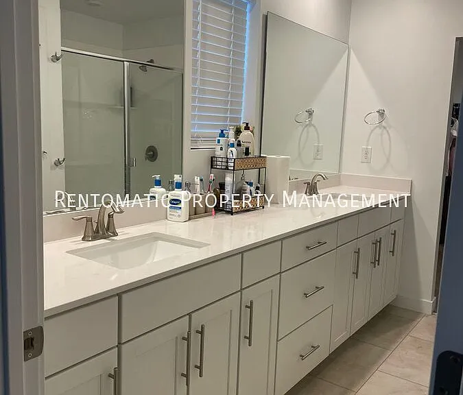 2548 N Yarrow Cir — Photo 26
