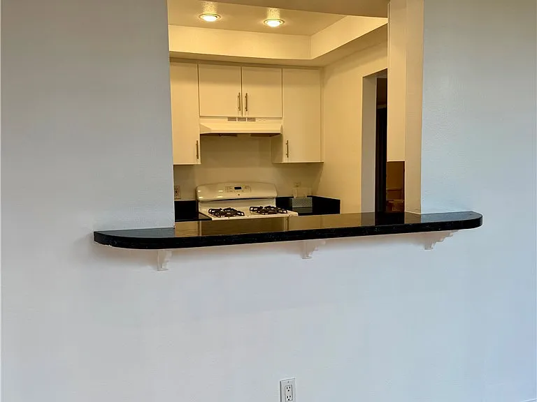 7826 Topanga Canyon Blvd #109 — Photo 8