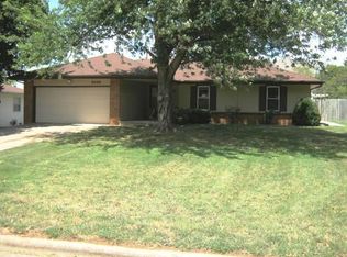 2223 E Sharon St, Springfield, MO 65803