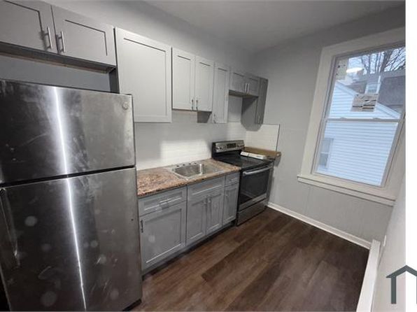 226 E Winona Ave #2F