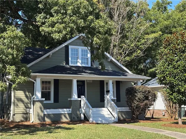 1928 Brice St, Greensboro, NC 27403