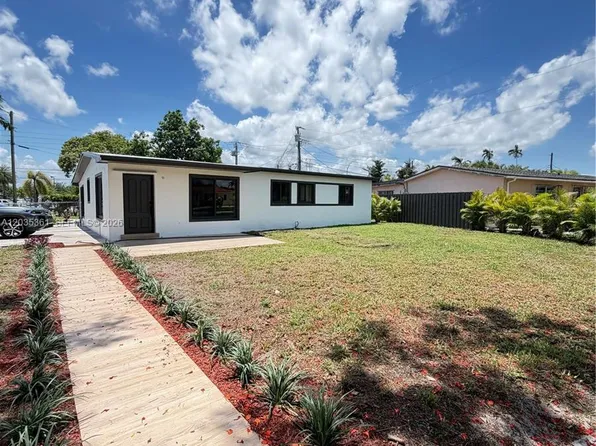 2930 SW 106th Ave, Miami, FL 33165