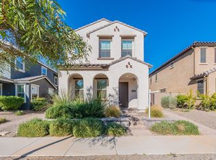2050 W Desert Hollow Dr, Phoenix, AZ 85085