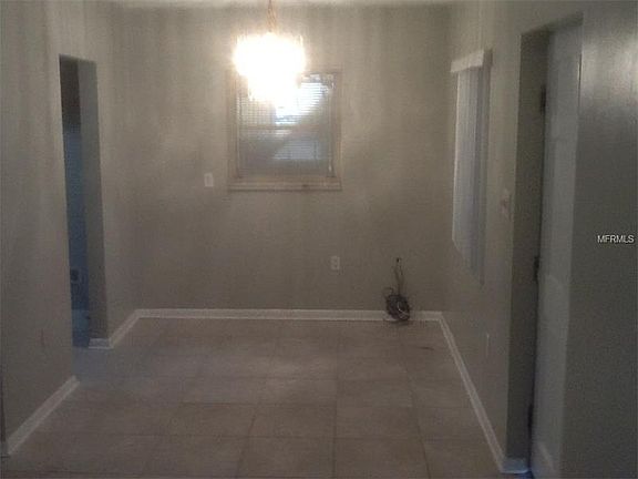 5th image of 1819 E Okaloosa Ave