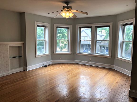 2nd image of 4448 N Saint Louis Ave #2