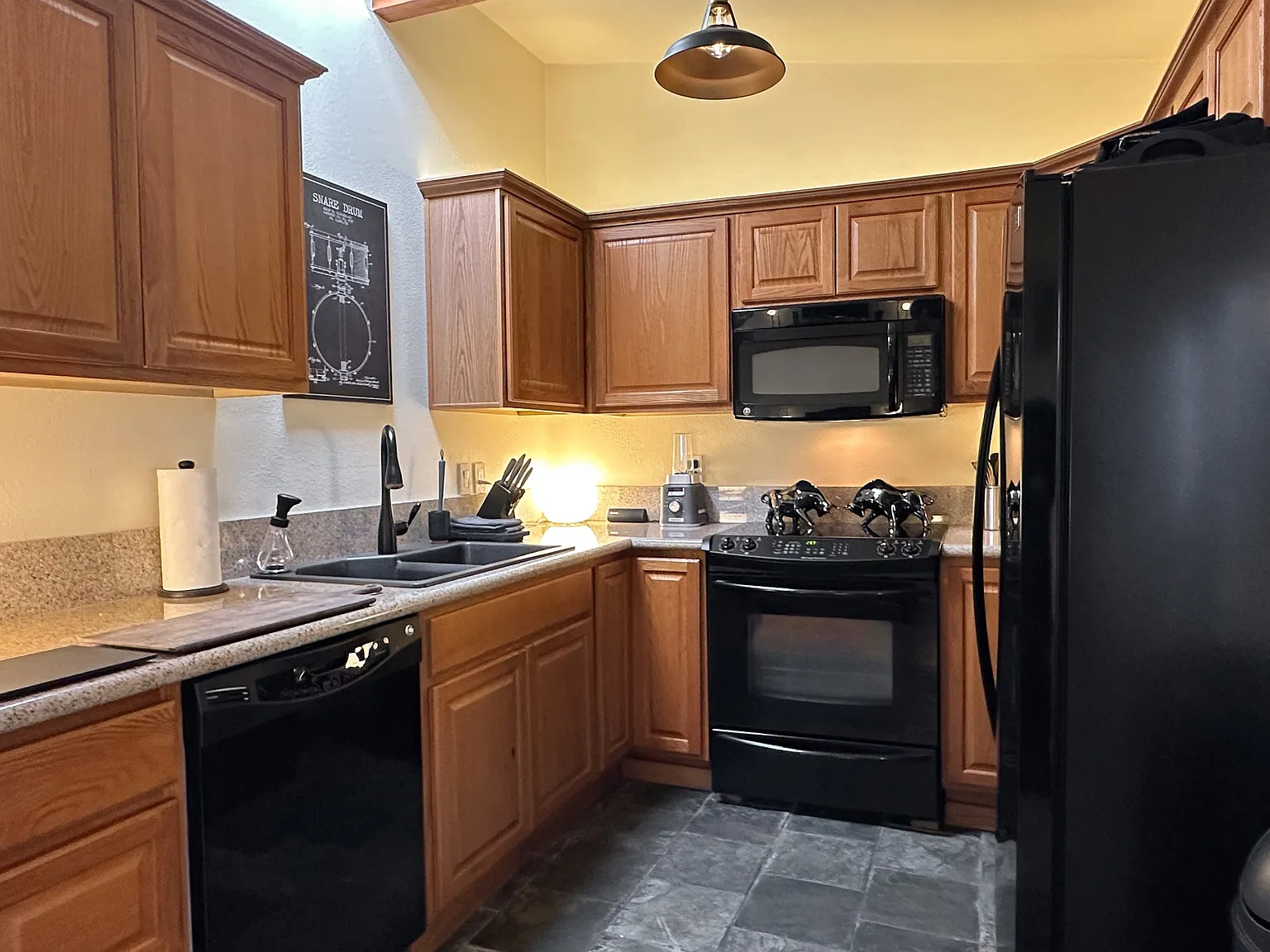 26065 Adamor Rd — Photo 3