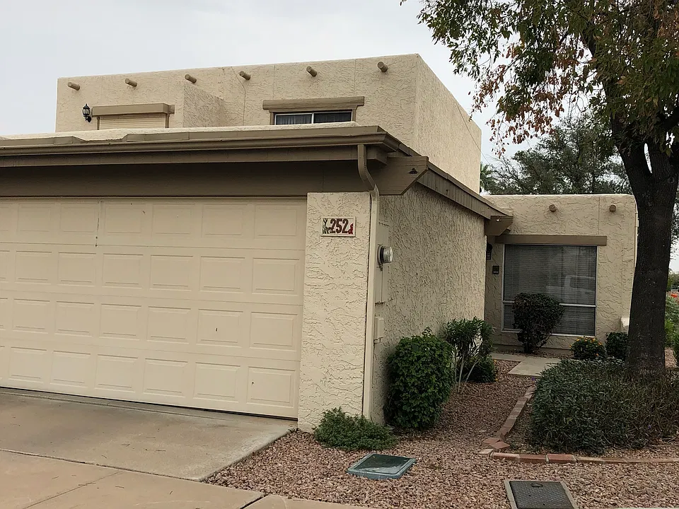 252 W Maya Dr