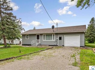 307 Dove St, Minnesota Lake, MN 56068