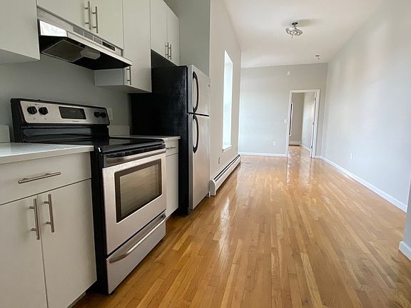 2nd image of 144 Bruckner Blvd #3A