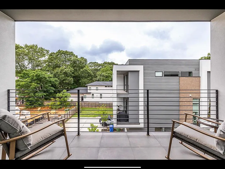 713 Moreland Ave SE #2 — Photo 26
