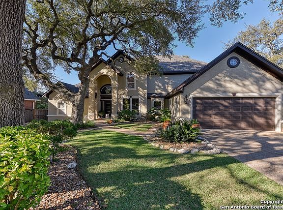 2nd image of 2330 Fountain Way